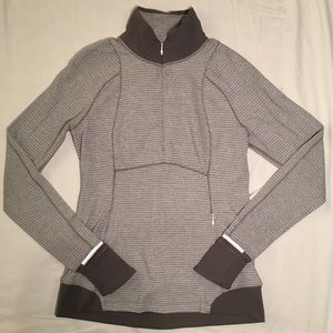 Lululemon gray quarter zip fleece
